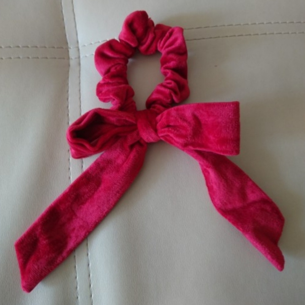 HANDMADE Red Scrunchie with bow